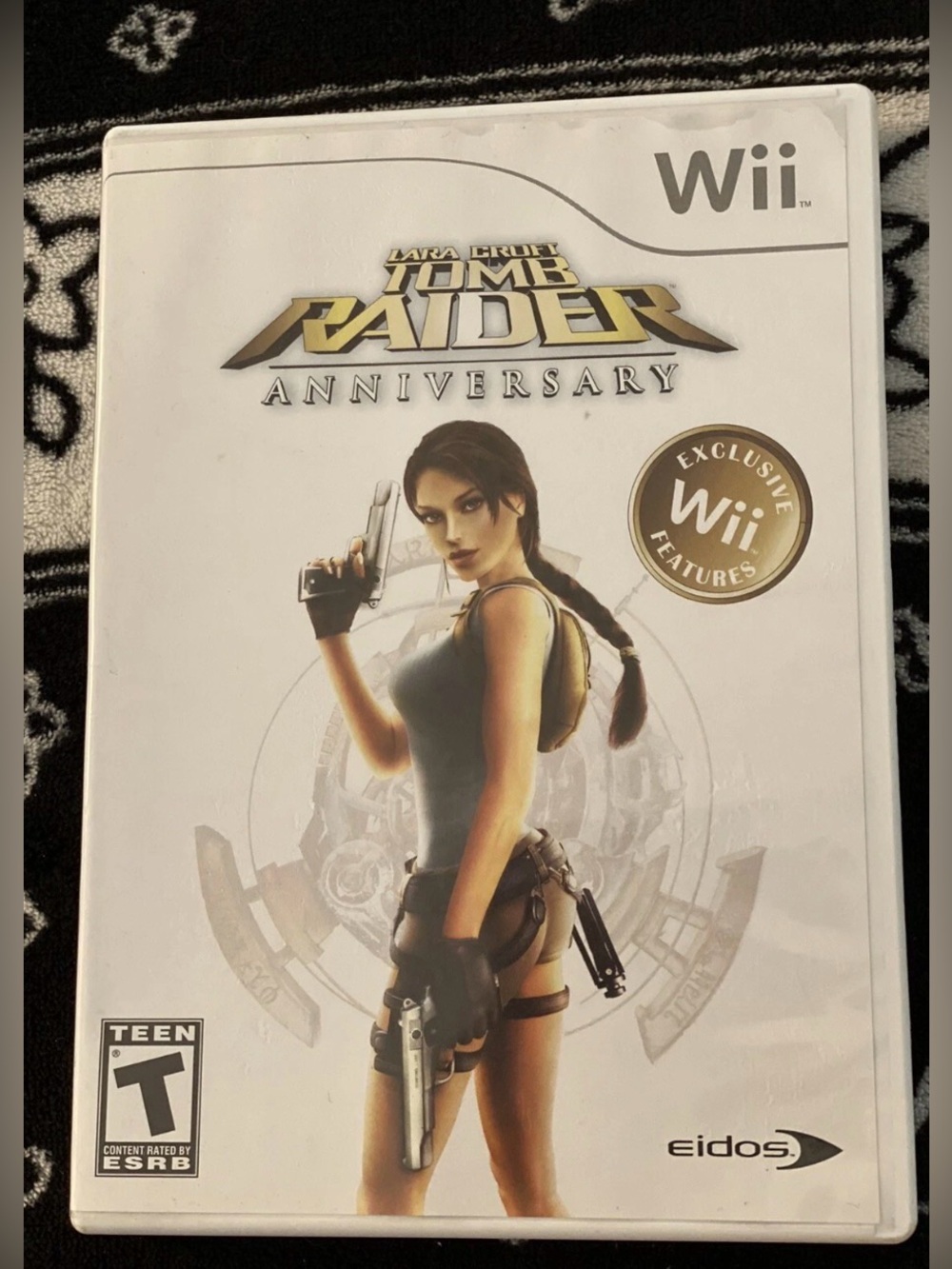 Tomb Raider: Anniversary Wii Game - White Cover 2007